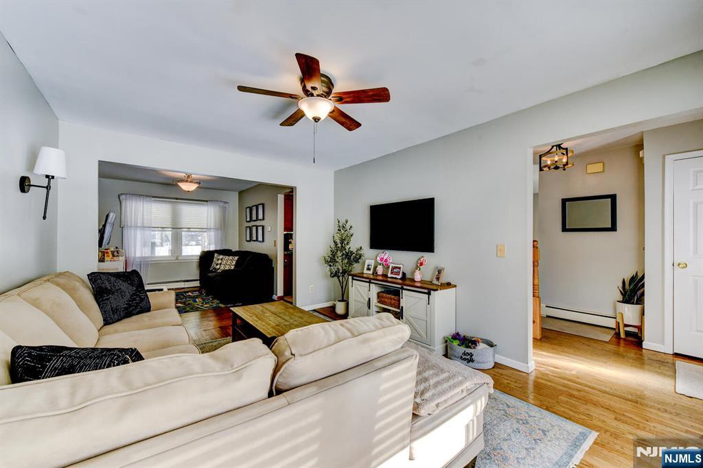 3 Loretta Lane Oak Ridge, NJ 07438 - Photo 5 of 29