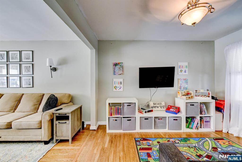 3 Loretta Lane Oak Ridge, NJ 07438 - Photo 6 of 29