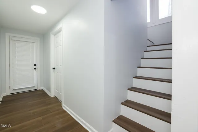 $2,500 | 731 Latimer Street, Hillsborough, NC 27278