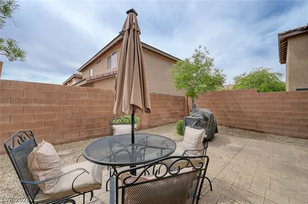 $480,000 | 8755 Brilliant Star Drive, Las Vegas, NV 89178