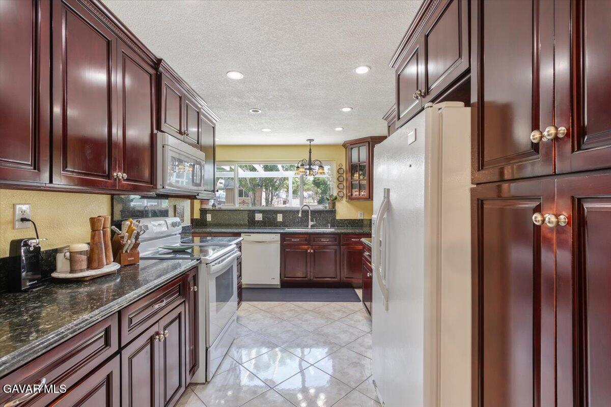 4817 Quartz Hill Road Quartz Hill, CA 93536 - Photo 3 of 41 36-IMG_3338