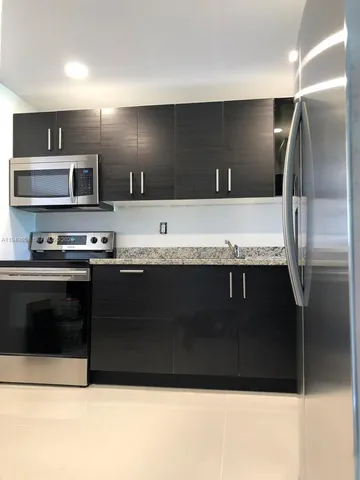 $2,350 | 8879 A Fontainebleau Boulevard, Unit 105, Miami, FL 33172