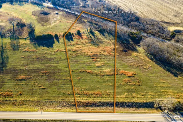 $92,500 | 1040 Southeast Stanley Road, Tecumseh, KS 66542