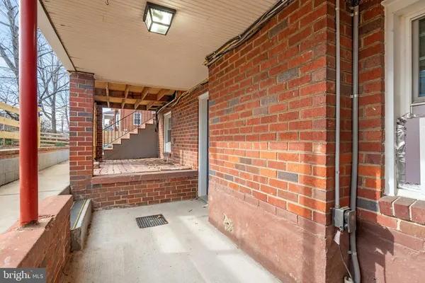 $3,200 | 1700 Dewitt Avenue, Unit 1, Alexandria, VA 22301