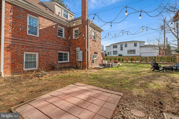 $3,200 | 1700 Dewitt Avenue, Unit 1, Alexandria, VA 22301