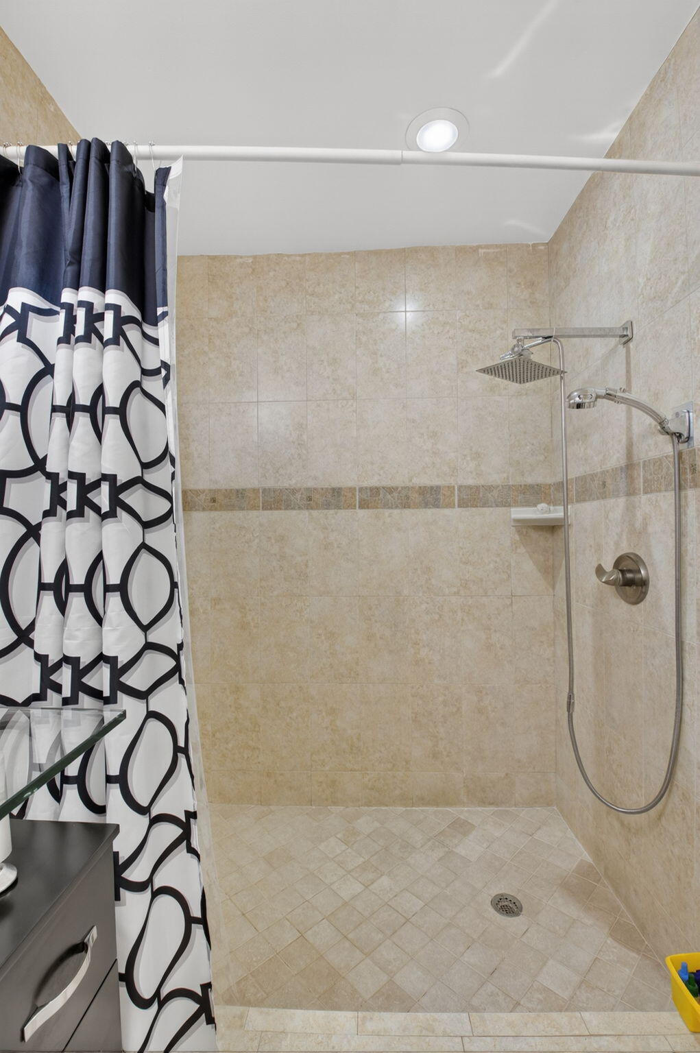 19131 Fairlawn Way Boca Raton, FL 33434 - Photo 23 of 39 Primary Bath