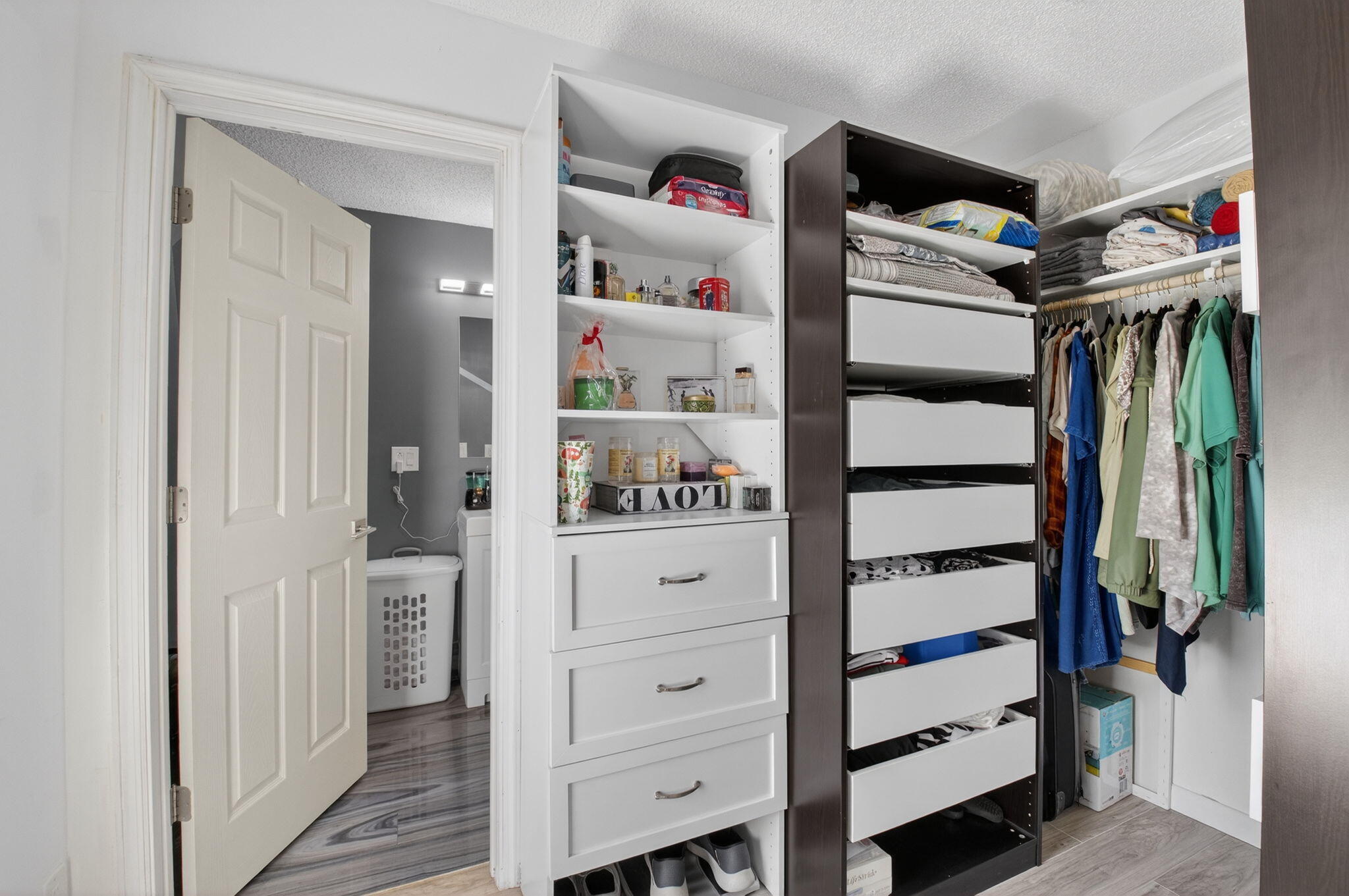 19131 Fairlawn Way Boca Raton, FL 33434 - Photo 26 of 39 Closet