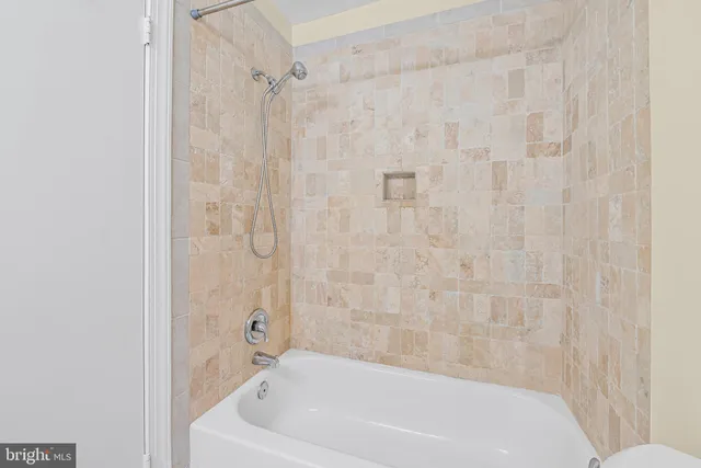 $460,000 | 3323 Buehler Court, Unit 111, Olney, MD 20832