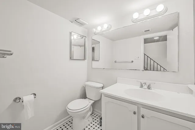 $460,000 | 3323 Buehler Court, Unit 111, Olney, MD 20832