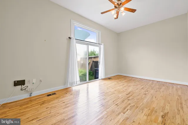 $460,000 | 3323 Buehler Court, Unit 111, Olney, MD 20832