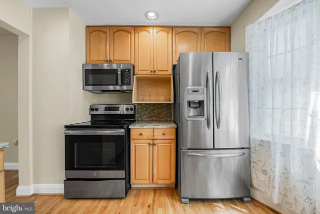 $460,000 | 3323 Buehler Court, Unit 111, Olney, MD 20832