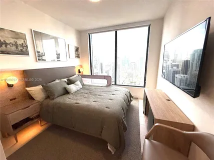 $1,700,000 | 159 Northeast 6th Street, Unit 4016, Miami, FL 33132