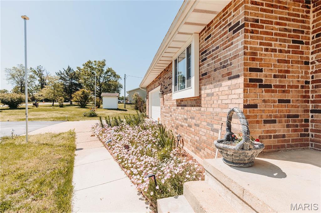 26225 Rambling Lane Richland, MO 65556 - Photo 15 of 83