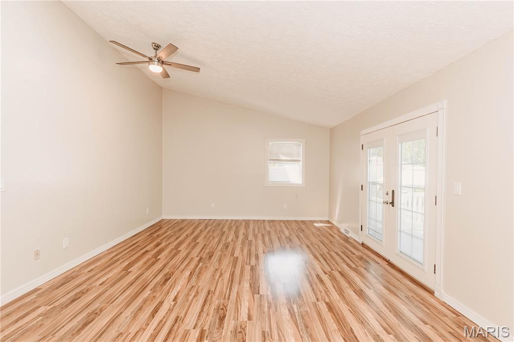 26225 Rambling Lane Richland, MO 65556 - Photo 25 of 83