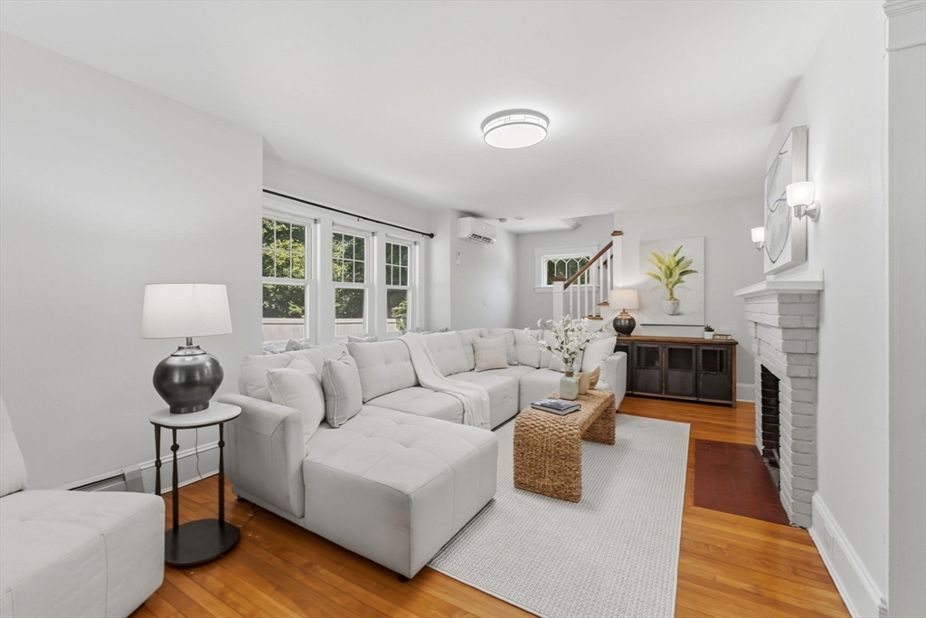 101 Bay State Road Worcester, MA 01606 - Photo 7 of 35