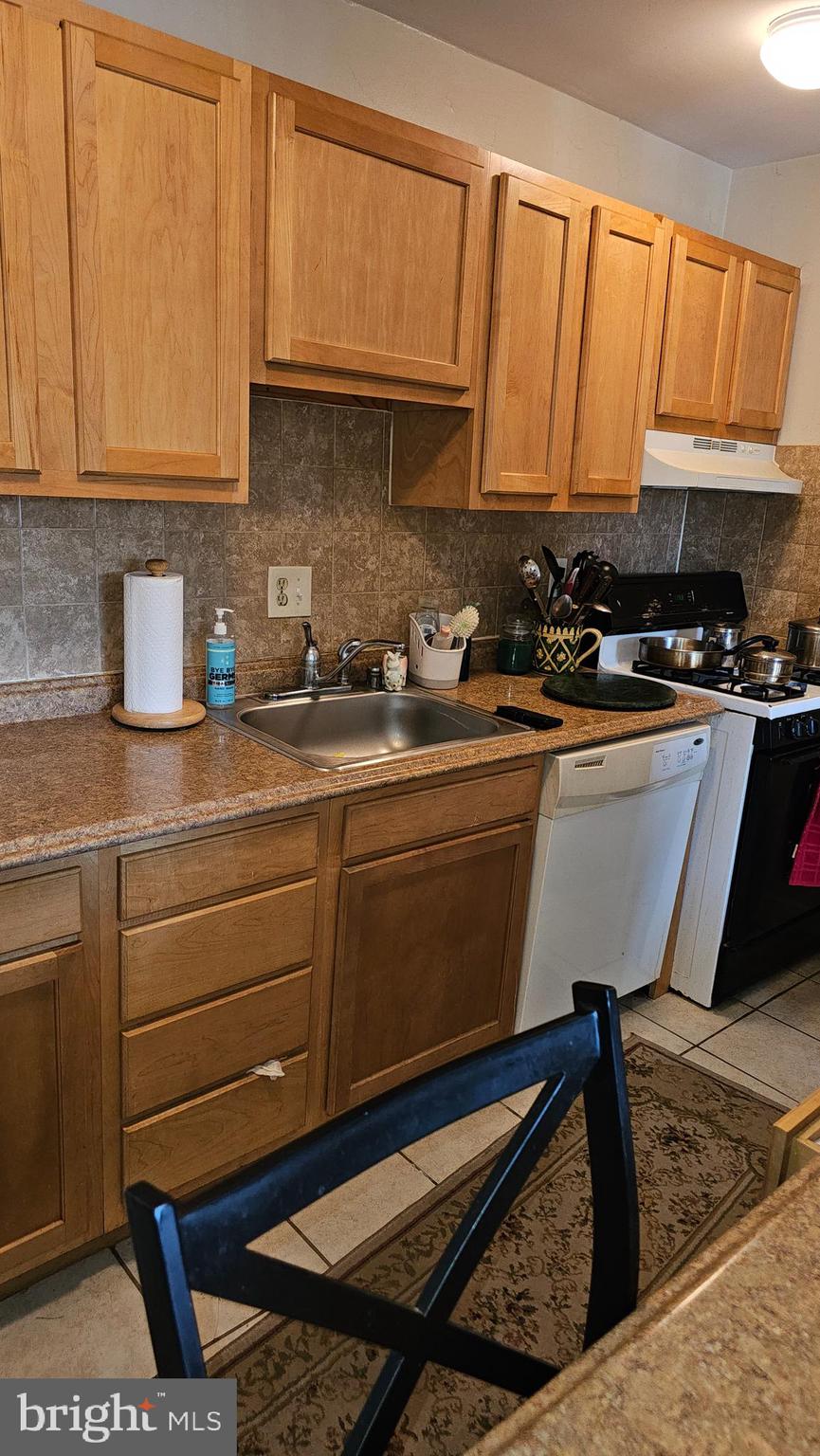 3800 Bel Pre Road, Unit 38005 Silver Spring, MD 20906 - Photo 13 of 42