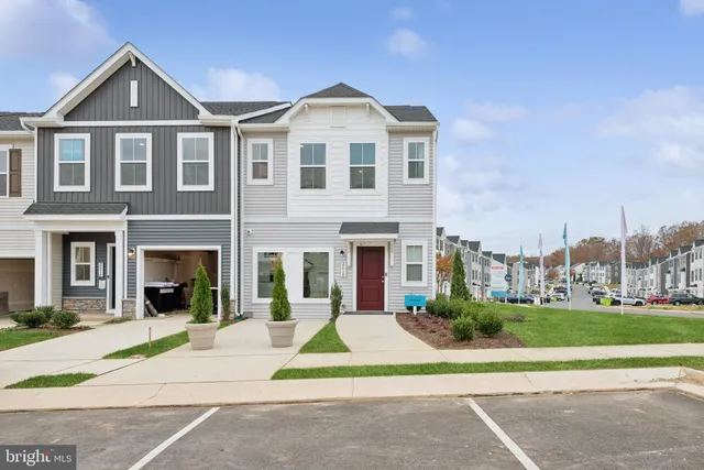 $369,990 | 2610 Grey Wolf Lane, Locust Grove, VA 22508