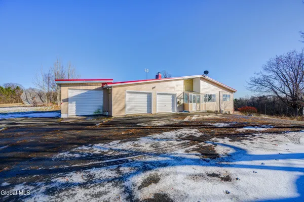 $308,000 | 932 Co Highway 36, Worcester, NY 12197