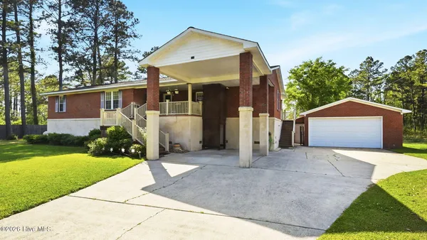 $450,000 | 298 Bay Shore Drive, Chocowinity, NC 27817