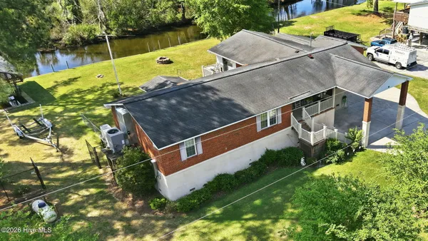 $450,000 | 298 Bay Shore Drive, Chocowinity, NC 27817