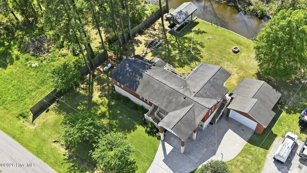 $450,000 | 298 Bay Shore Drive, Chocowinity, NC 27817