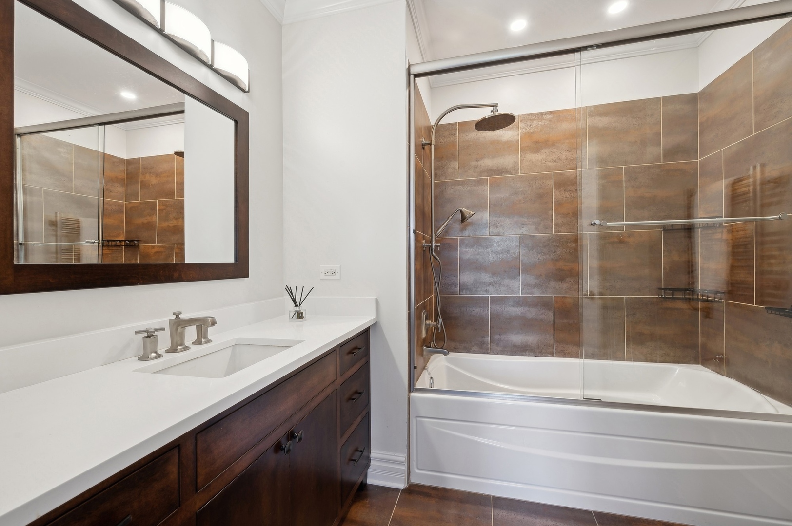 761 West 15th Street Chicago, IL 60607 - Photo 12 of 21 Gallery Image 12