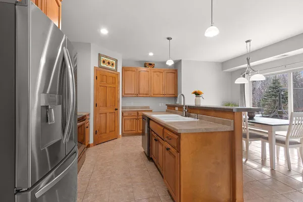 $285,000 | 1124 Heyerdahl Heights, Hobart, WI 54155