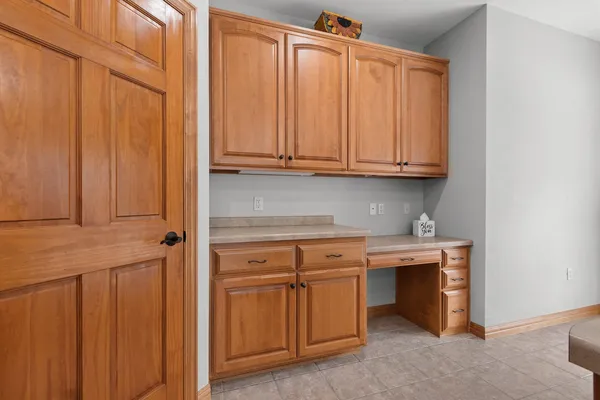 $285,000 | 1124 Heyerdahl Heights, Hobart, WI 54155