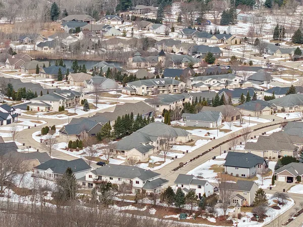 $285,000 | 1124 Heyerdahl Heights, Hobart, WI 54155