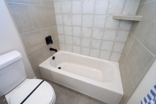 2972 West 570 North Hurricane, UT 84737 - Photo 73 of 104 Full bathroom with toilet