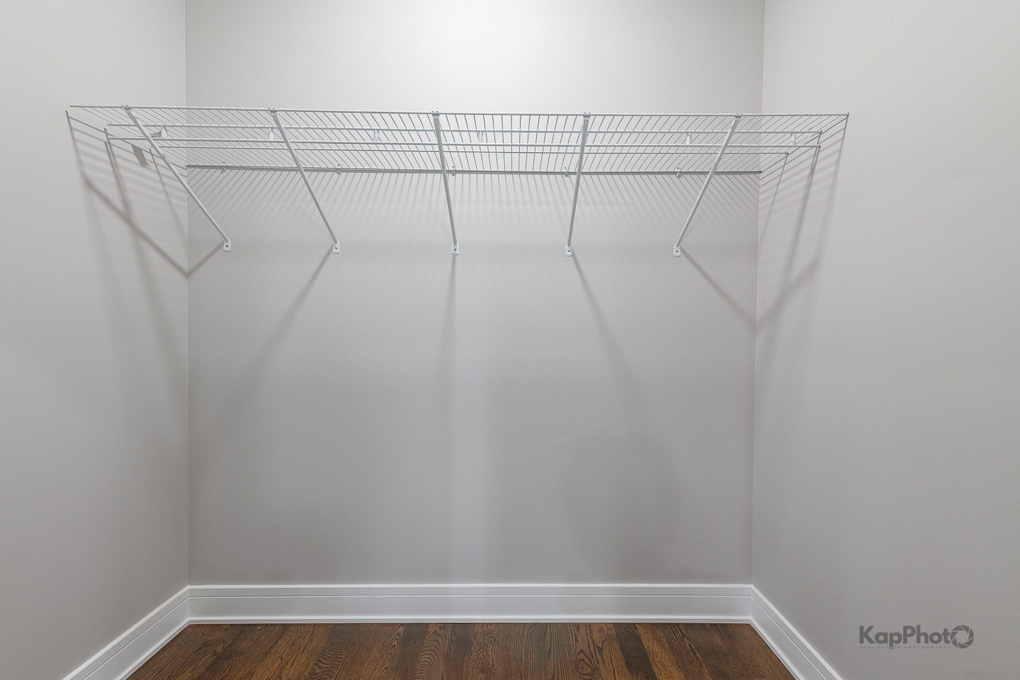 3044 West Irving Park Road, Unit 2 Chicago, IL 60618 - Photo 14 of 27 a view of a small room