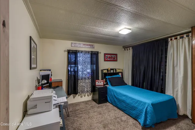 $535,000 | 126 Makridge Lane, Kingston, ID 83839