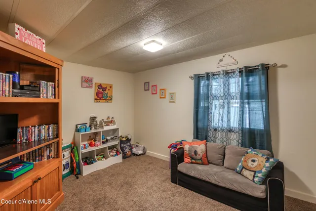 $535,000 | 126 Makridge Lane, Kingston, ID 83839