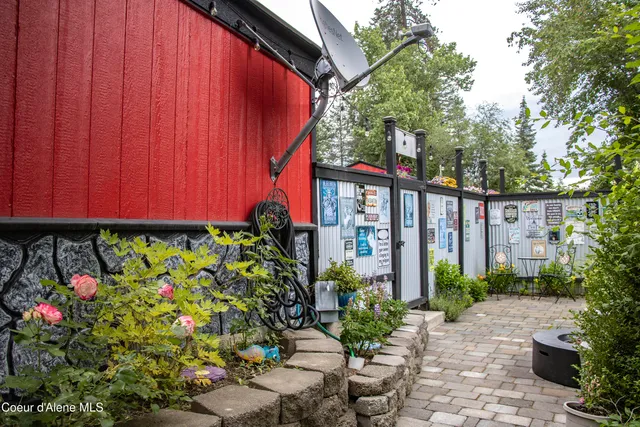 $535,000 | 126 Makridge Lane, Kingston, ID 83839