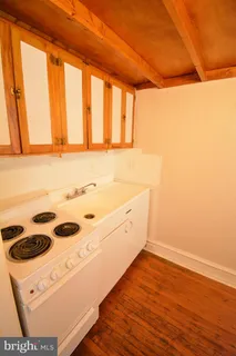 $900 | 251 West Rittenhouse Street, Unit 104, Philadelphia, PA 19144