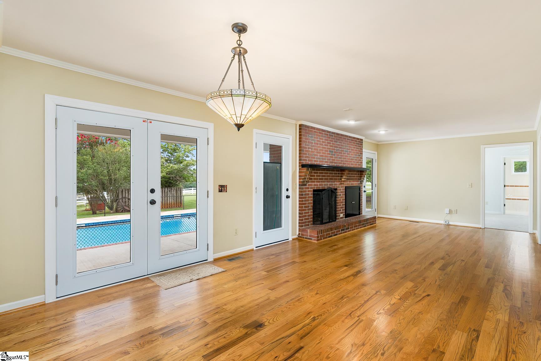 411 Chetola Road Seneca, SC 29672 - Photo 16 of 36 Gallery Image 16