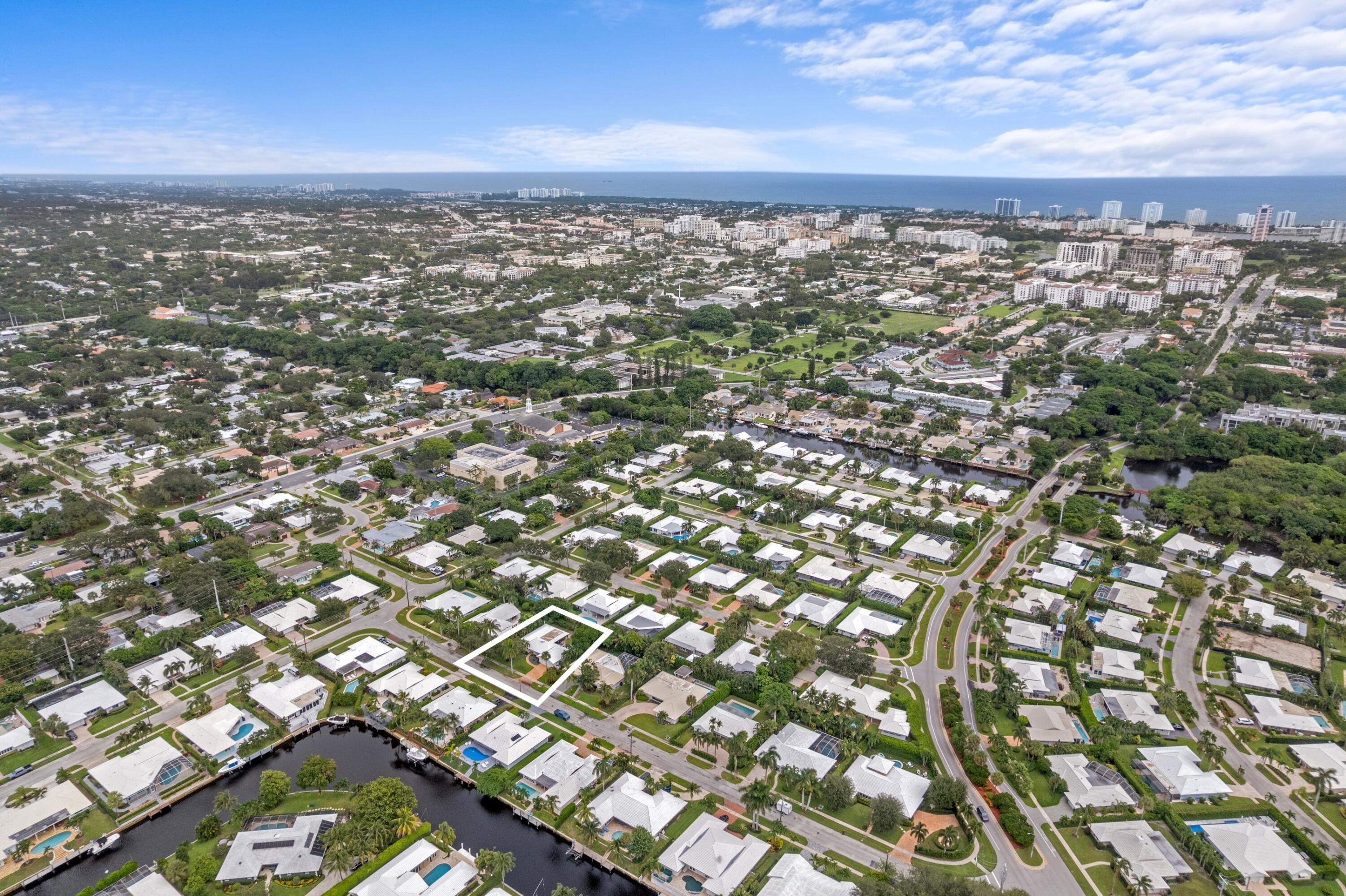 858 Hickory Terrace Boca Raton, FL 33486 - Photo 29 of 43 an aerial view of residential houses with city view