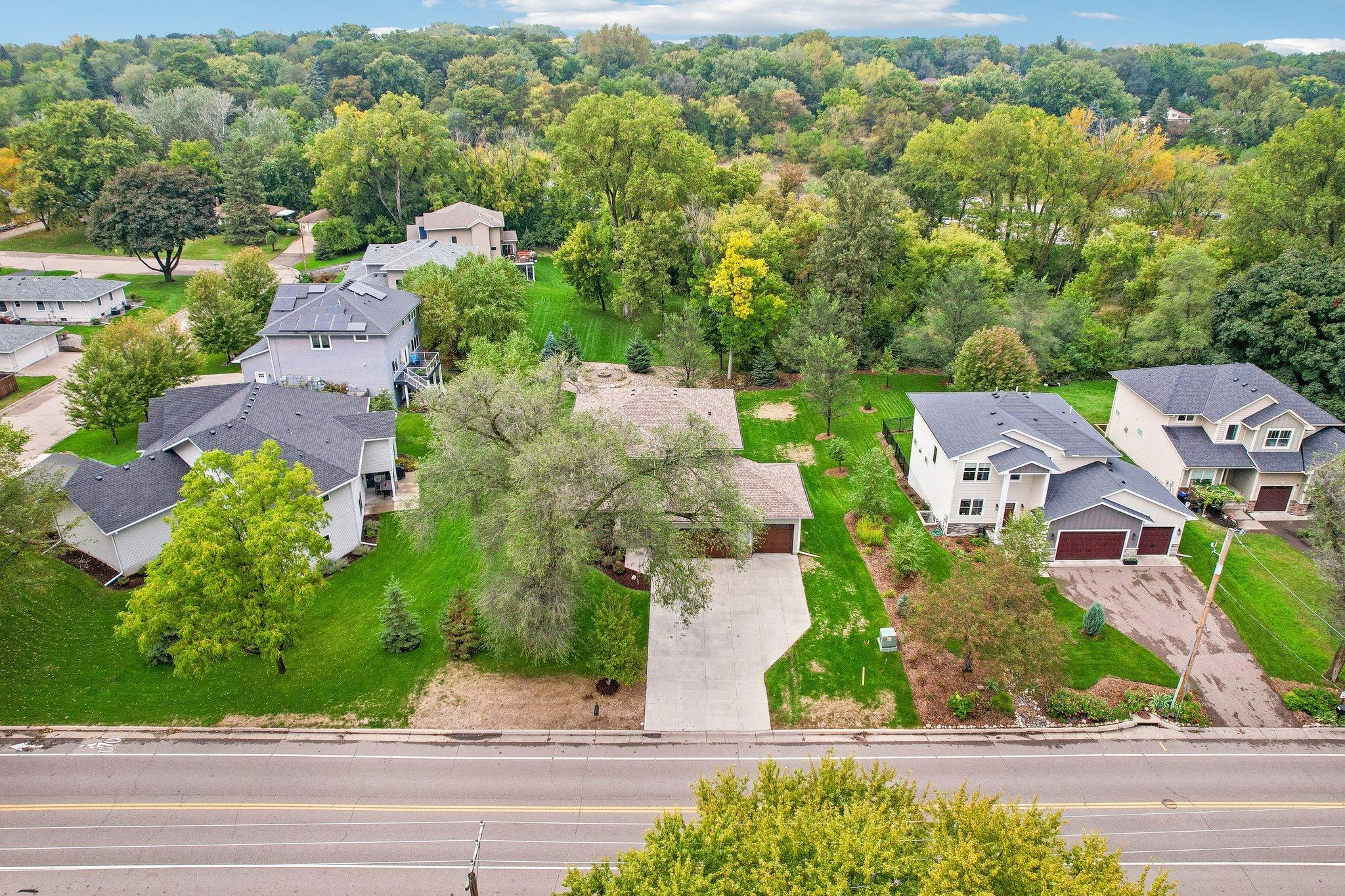 325 County B Road West Roseville, MN 55113 - Photo 64 of 73 Gallery Image 64