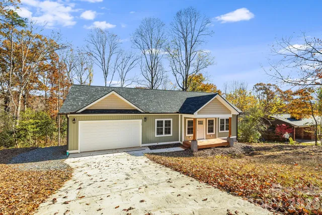 $313,900 | 129 Brentwood Road, Morganton, NC 28655