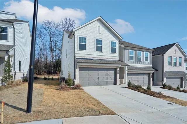 $2,200 | 5321 Frontier Court, Flowery Branch, GA 30542