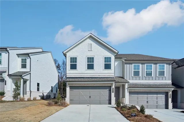 $2,200 | 5321 Frontier Court, Flowery Branch, GA 30542