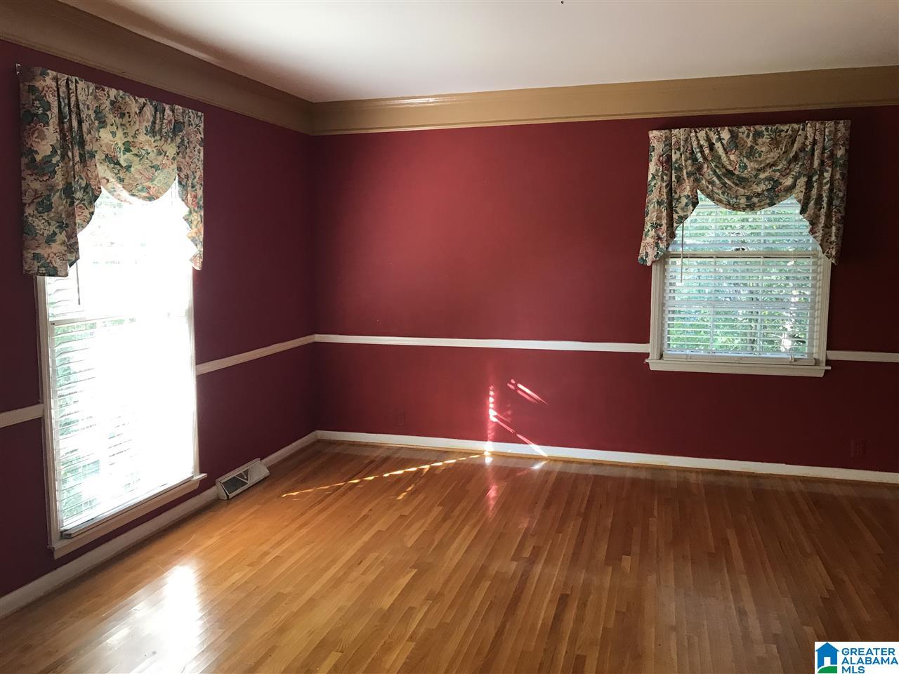 925 Rockford Road Birmingham, AL 35222 - Photo 8 of 27