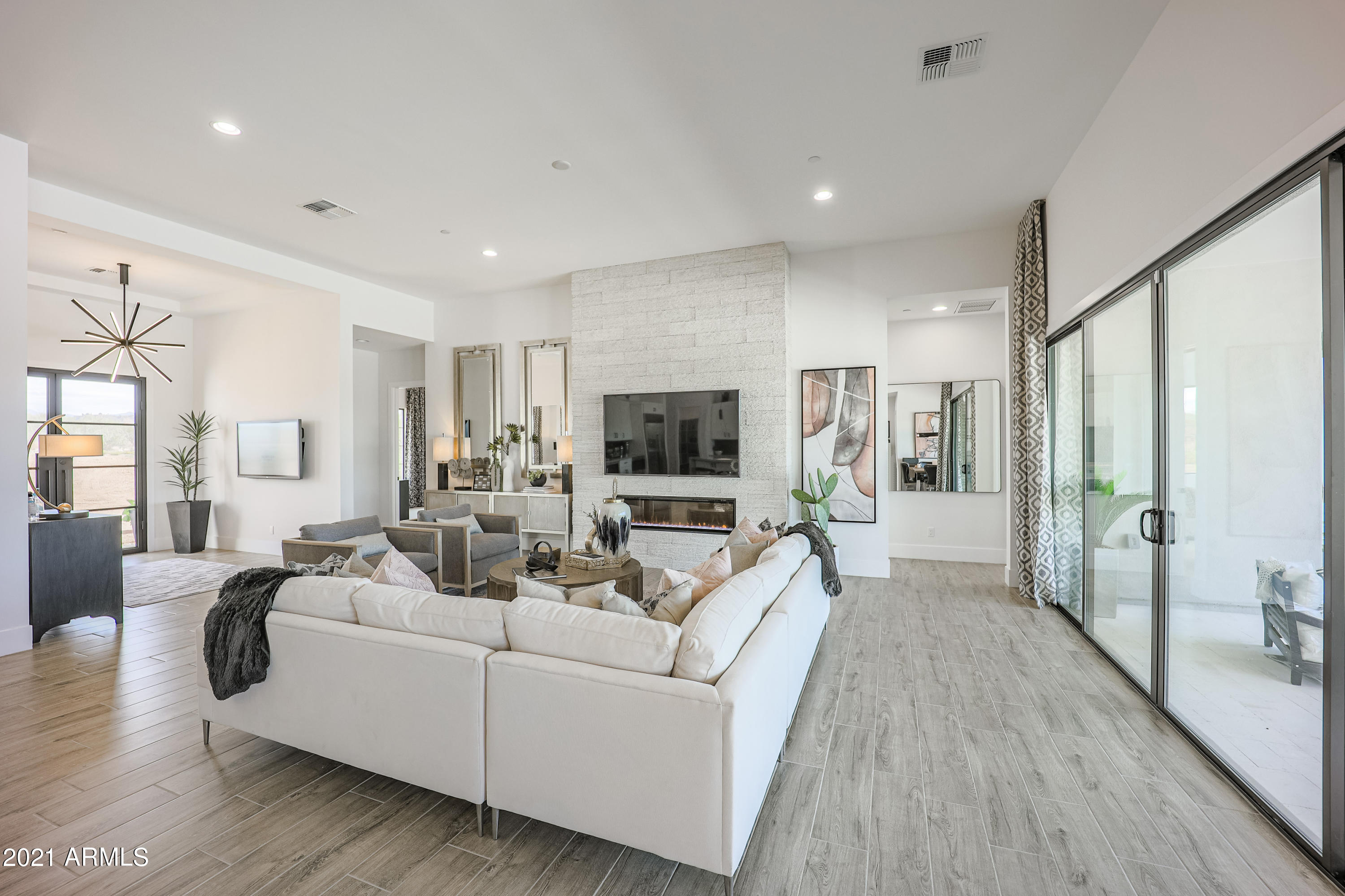 1268 East Cloud Road Phoenix, AZ 85086 - Photo 8 of 55 B (6)