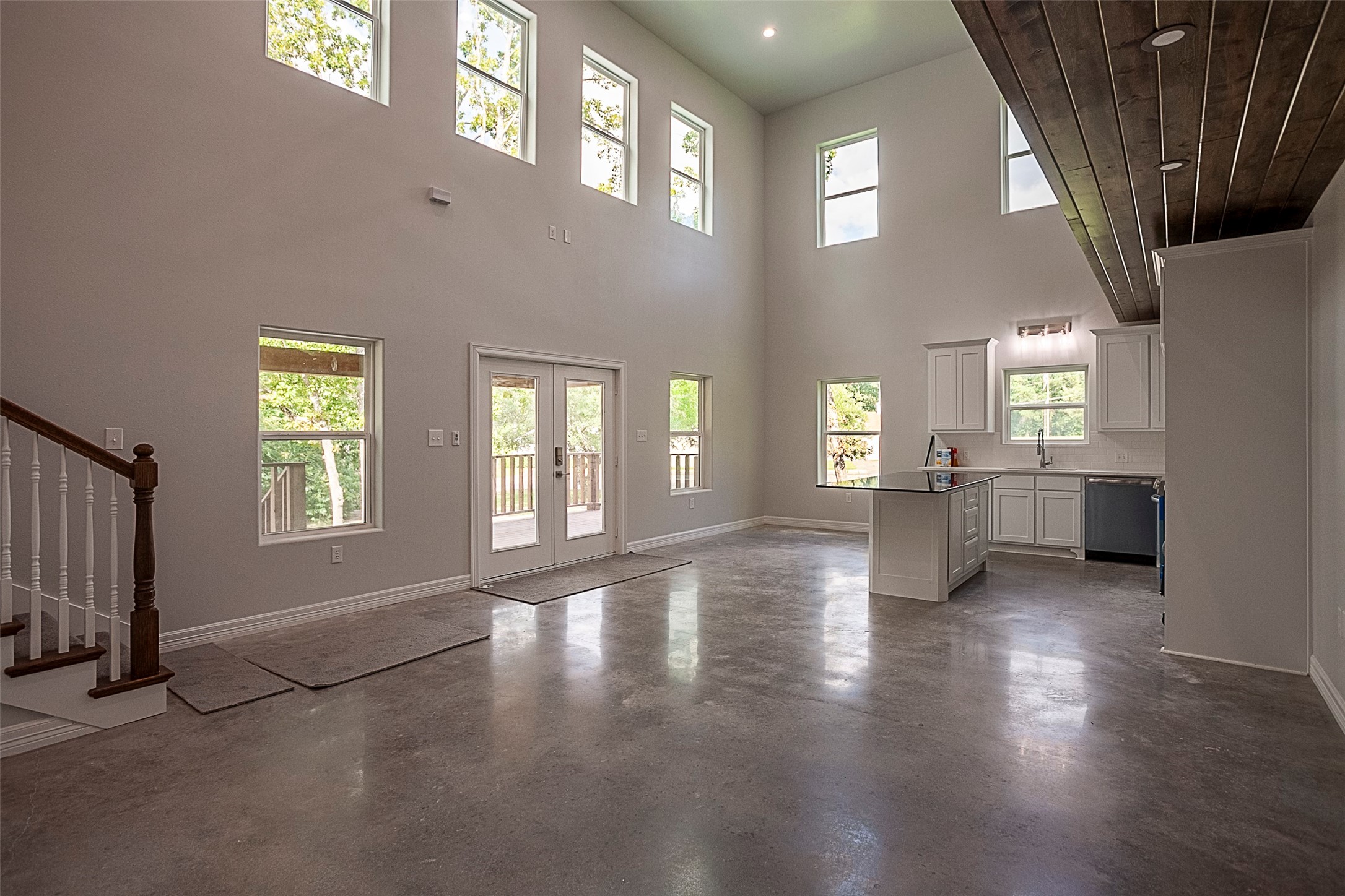 177 Parkside Loop Brookeland, TX 75931 - Photo 2 of 20
