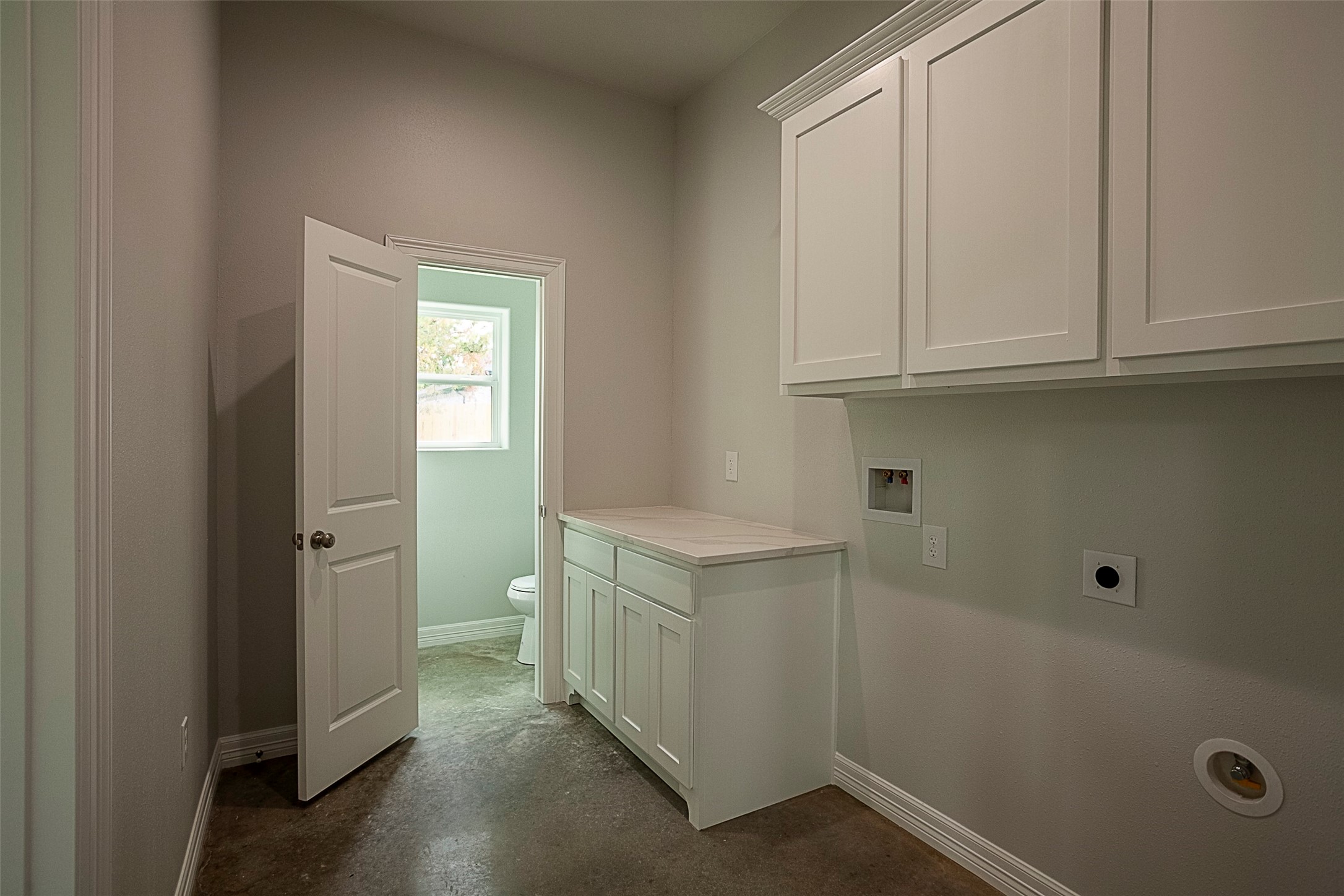 177 Parkside Loop Brookeland, TX 75931 - Photo 7 of 20