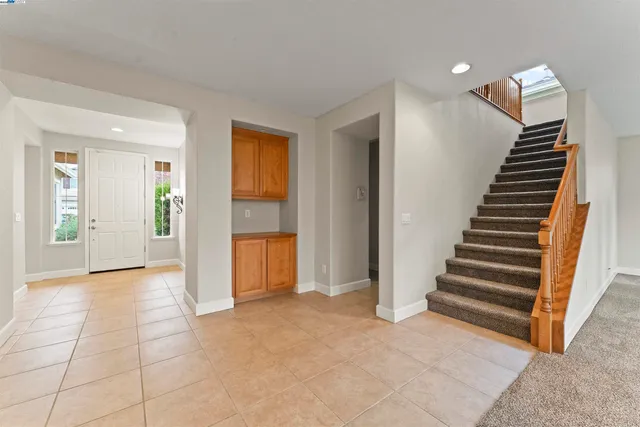 wooden floor in an empty room with wooden floor