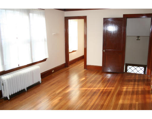 69 Webcowet Road Arlington, MA 02474 - Photo 4 of 28 Gallery Image 4