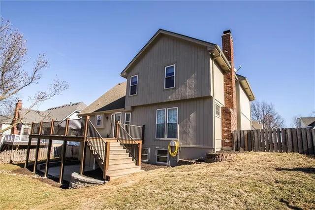 $405,000 | 8016 North Flora Avenue, Kansas City, MO 64118