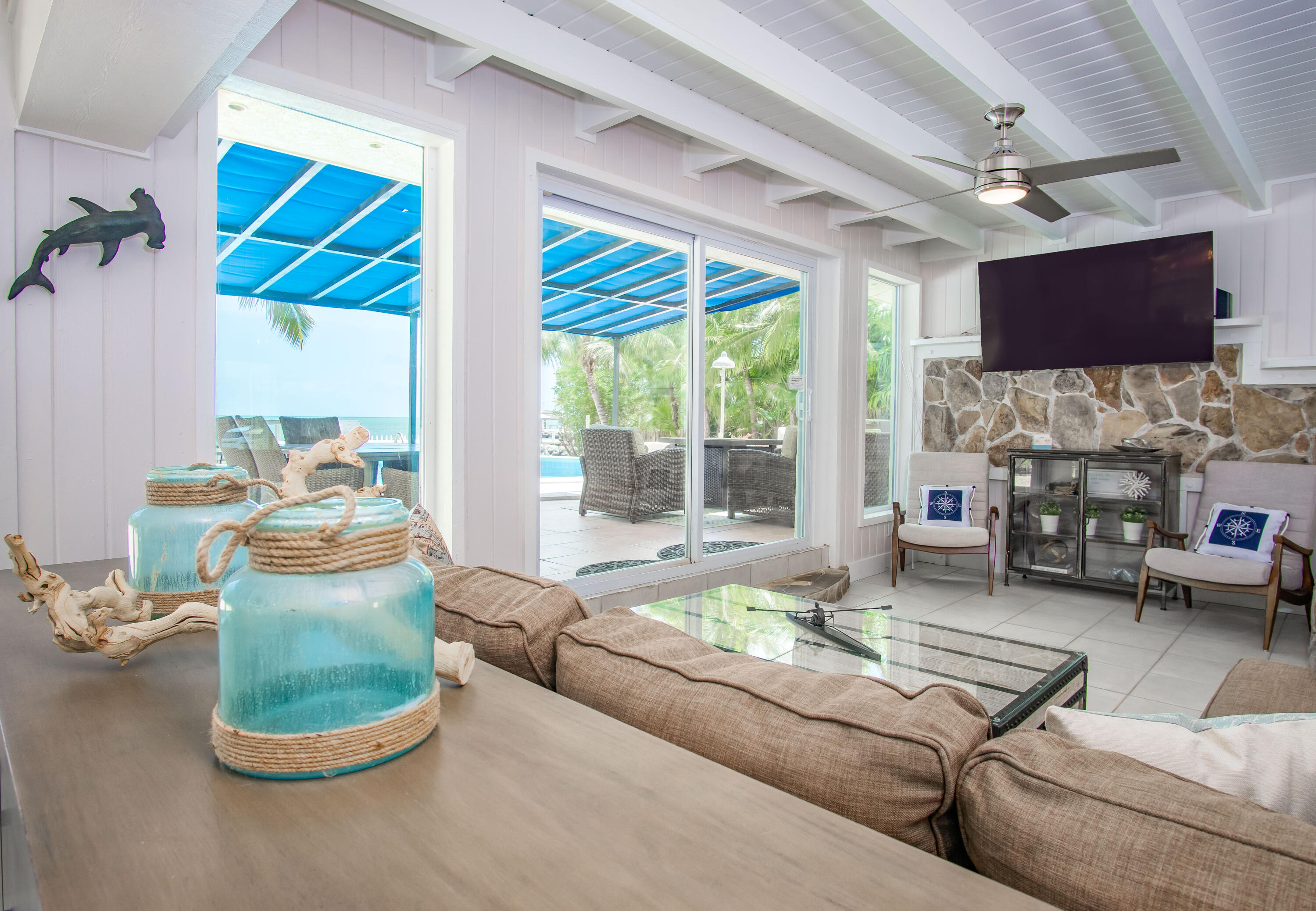 901 46th Street Marathon, FL 33050 - Photo 25 of 79 a living room with furniture and a flat screen tv