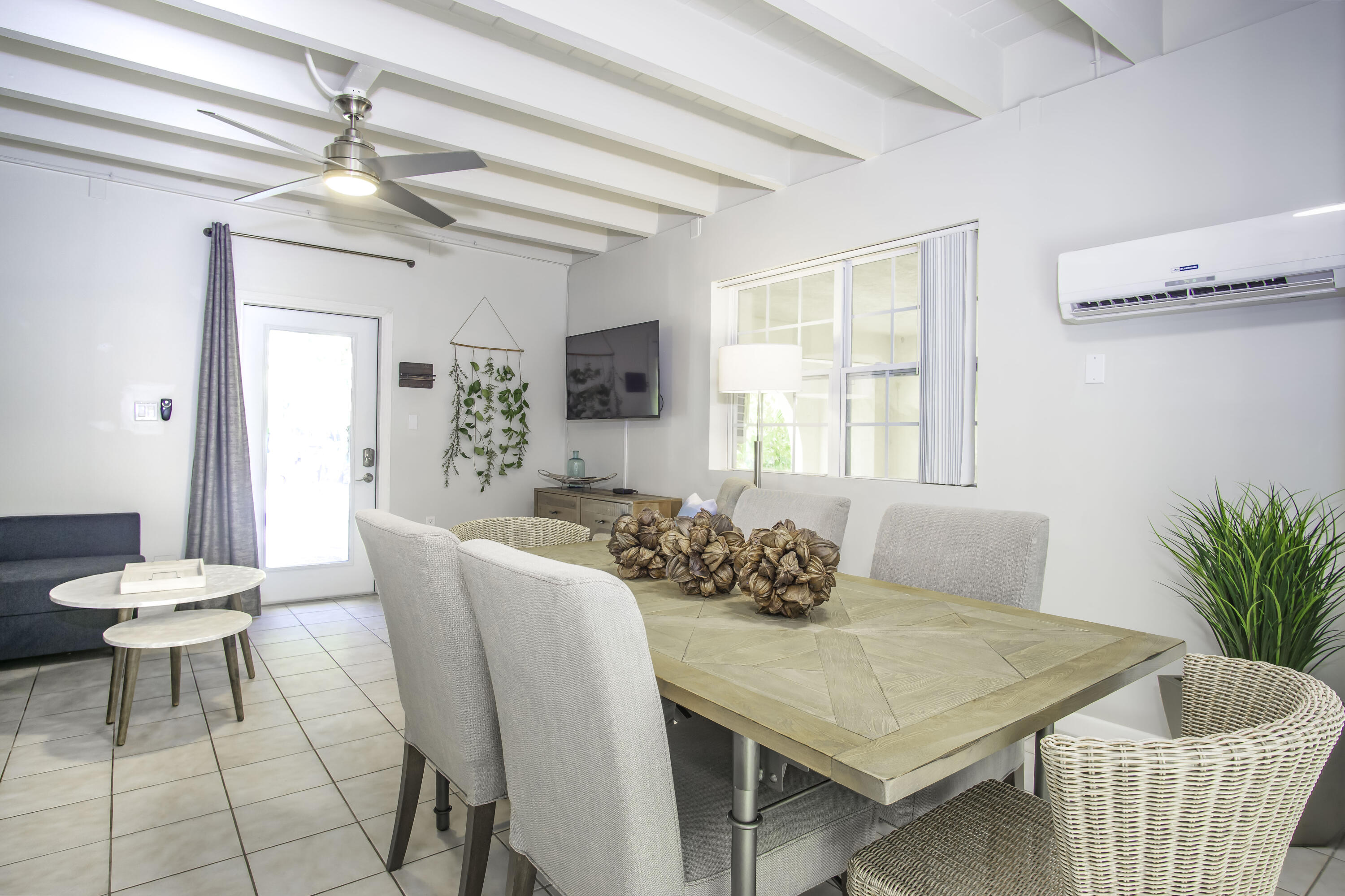 901 46th Street Marathon, FL 33050 - Photo 66 of 79 a living room with furniture and window